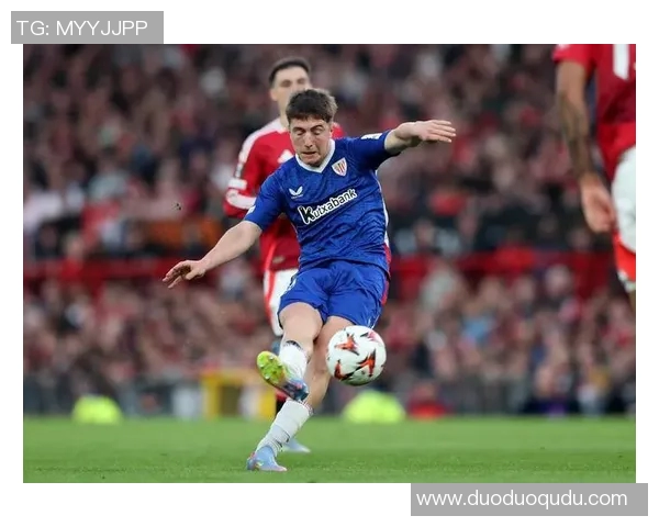 足球历史上十大最具变态表现的球星盘点与解析